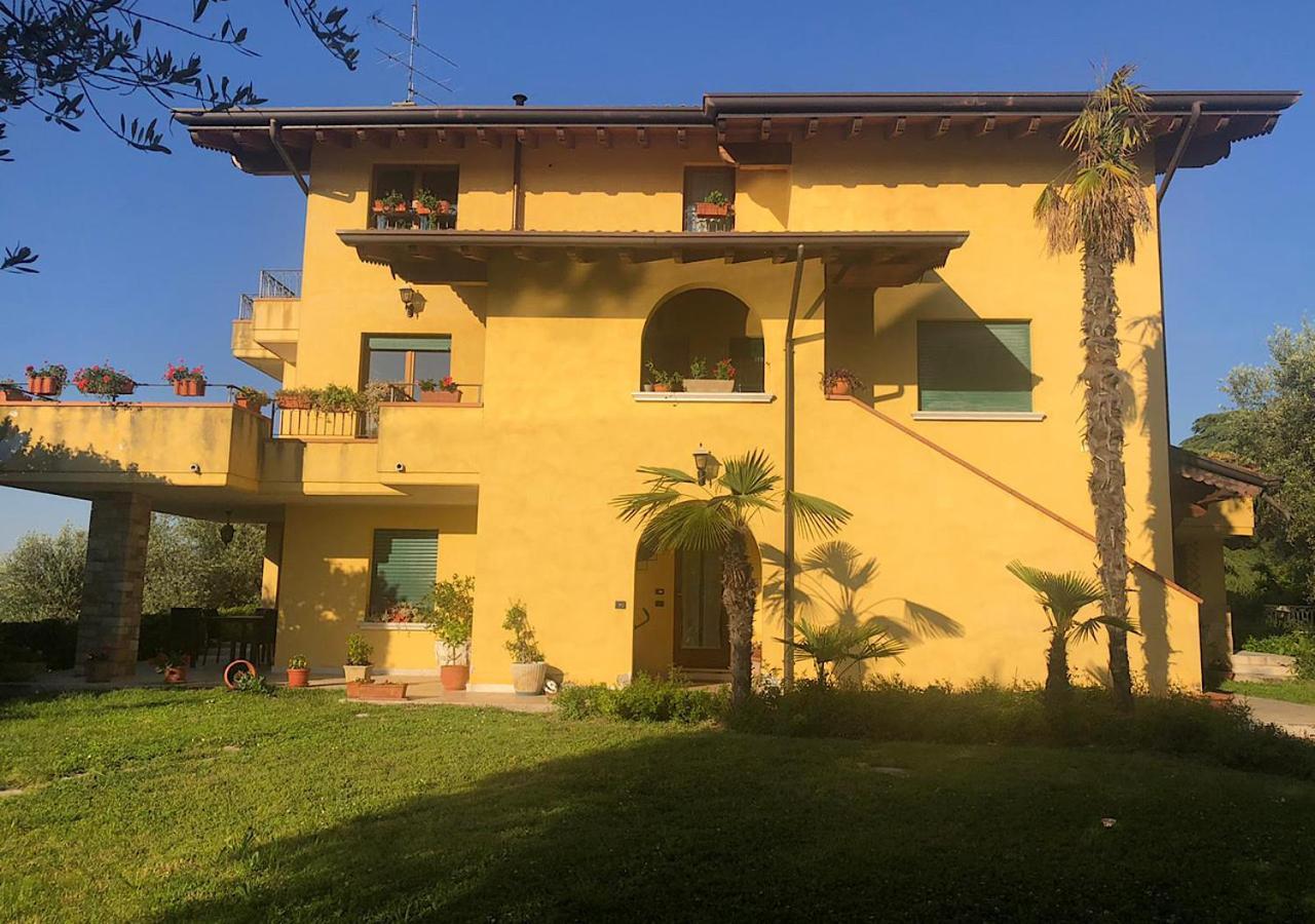 Villa Elena Appartamento In Villa Montinelle Exterior foto